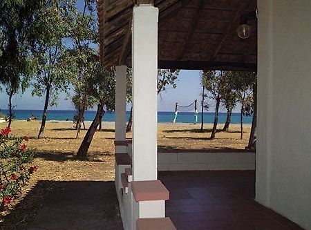 Villaggio Simenzaru Mongiove Buitenkant foto
