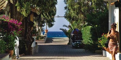 Villaggio Simenzaru Mongiove Buitenkant foto
